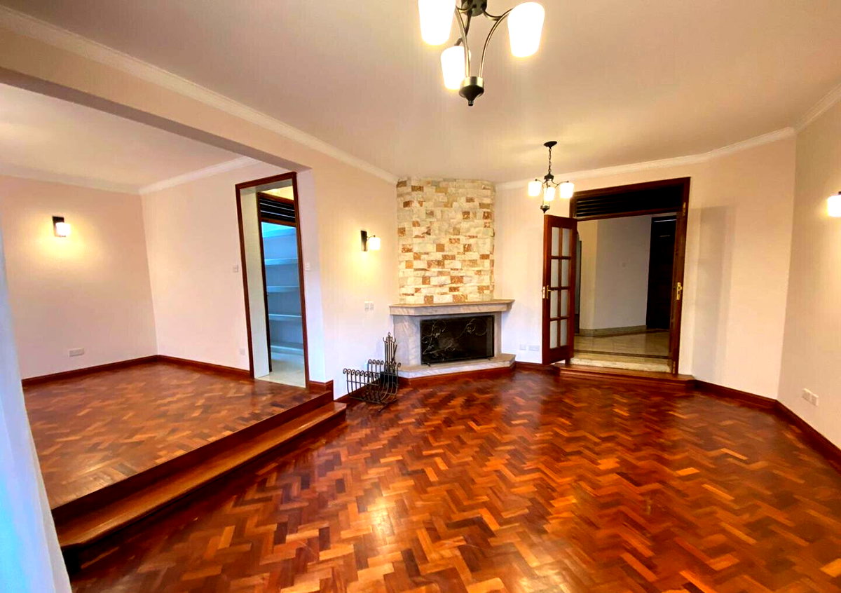 Newly Renovated 5-Bed Townhouse with Staff Quarters - Riverside Drive