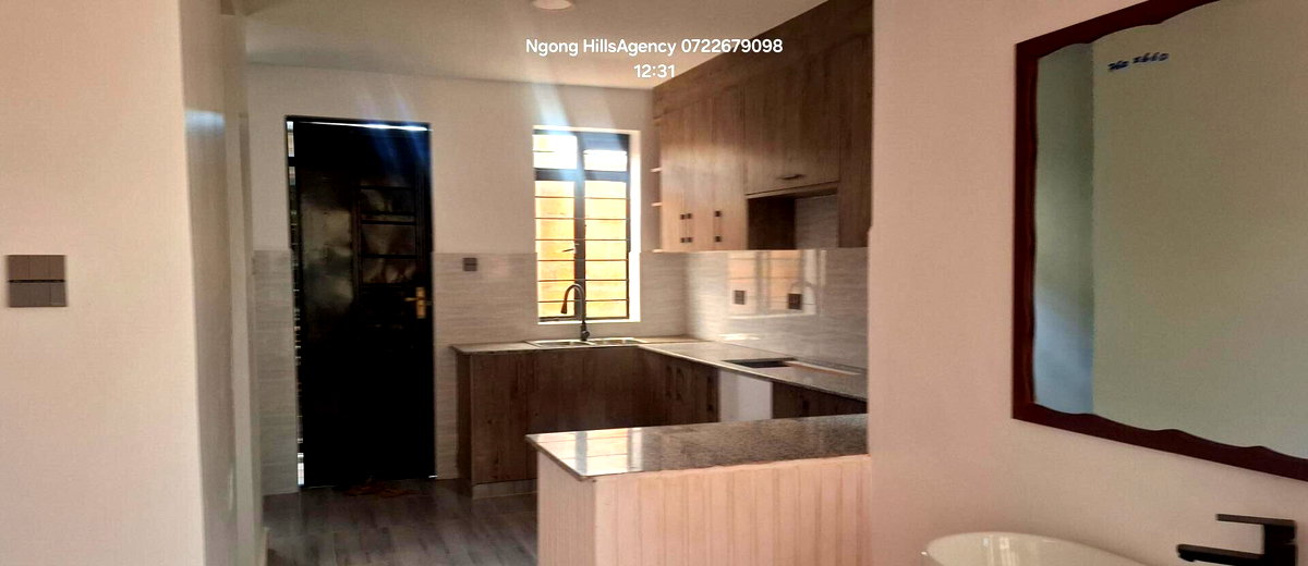 4BR Townhouse with Wooden Floors & Private Balcony - Ngong