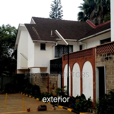 Furnished 4bdrm Townhouse/Terrace for sale - Image 12