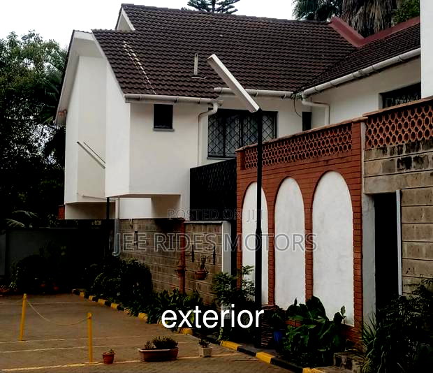 Furnished 4bdrm Townhouse/Terrace for sale