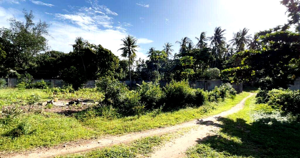 2.7-Acre Beach Plot for KSh 94.5M
