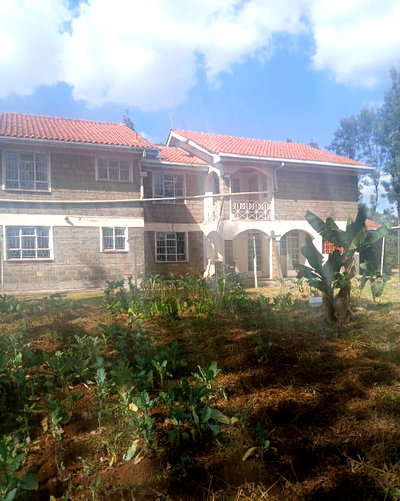 Half Acre Garden Plot in Karen