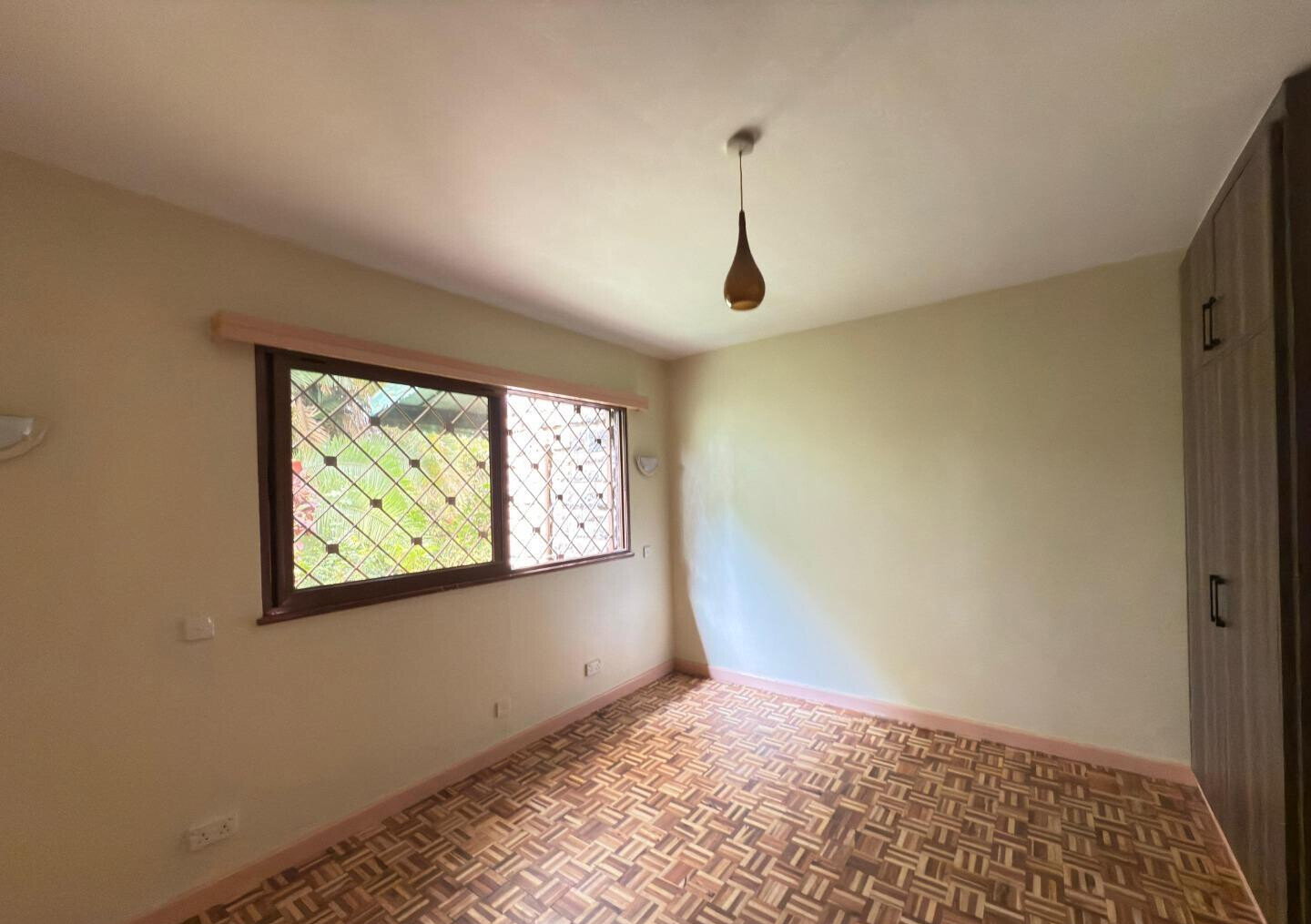 1 Acre Garden Home at KSh 370K