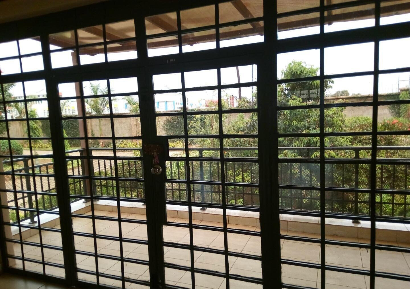 4BR All-Ensuite Townhouse with Jacuzzi & Fireplace - New Runda