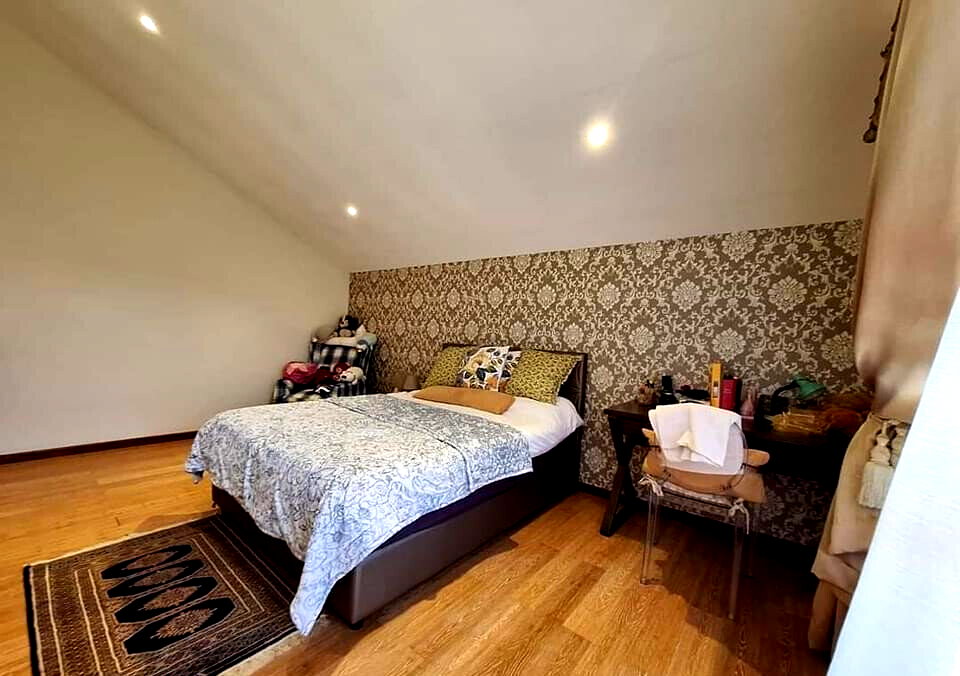 4-Ensuite Townhouse with DSQ & Shared Pool – Karen