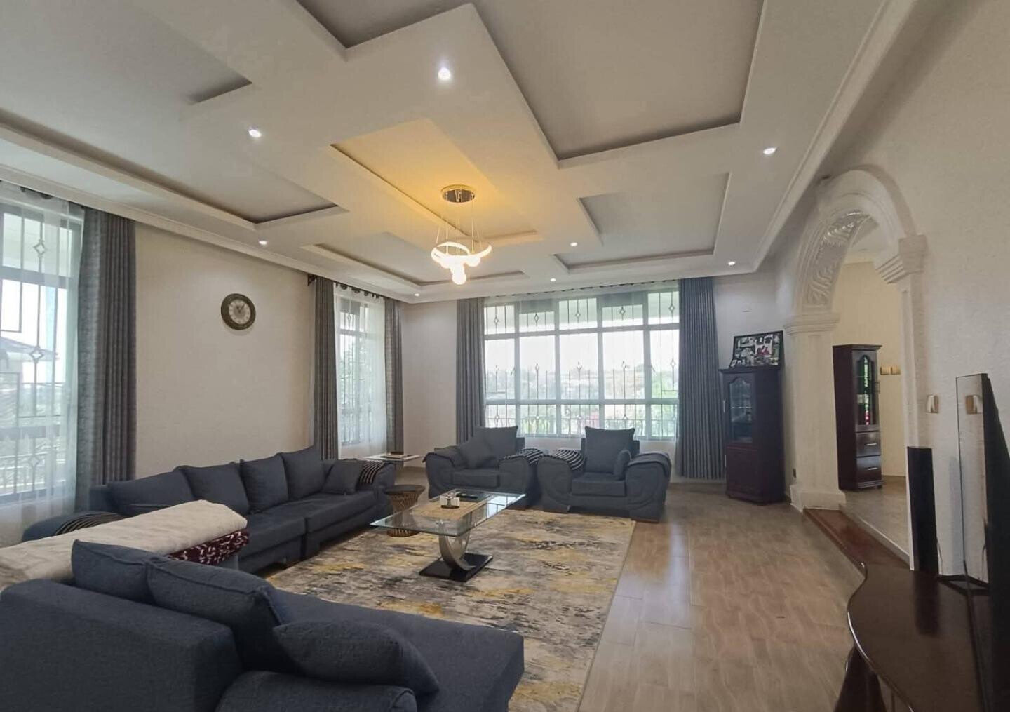 5BR All-Ensuite Mansion on Quarter Acre – Daykio Bustani, Ruiru