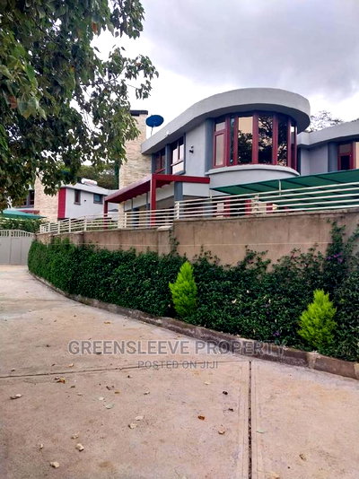 4bdrm Mansion in Mutero Kirarapion for rent - Image 3