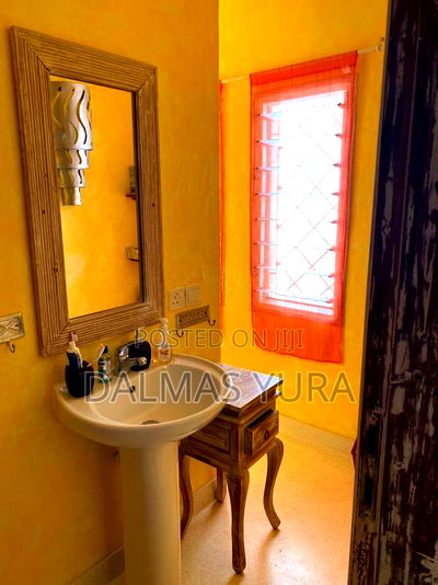Furnished 2bdrm Apartment in Malindi for sale - Image 7