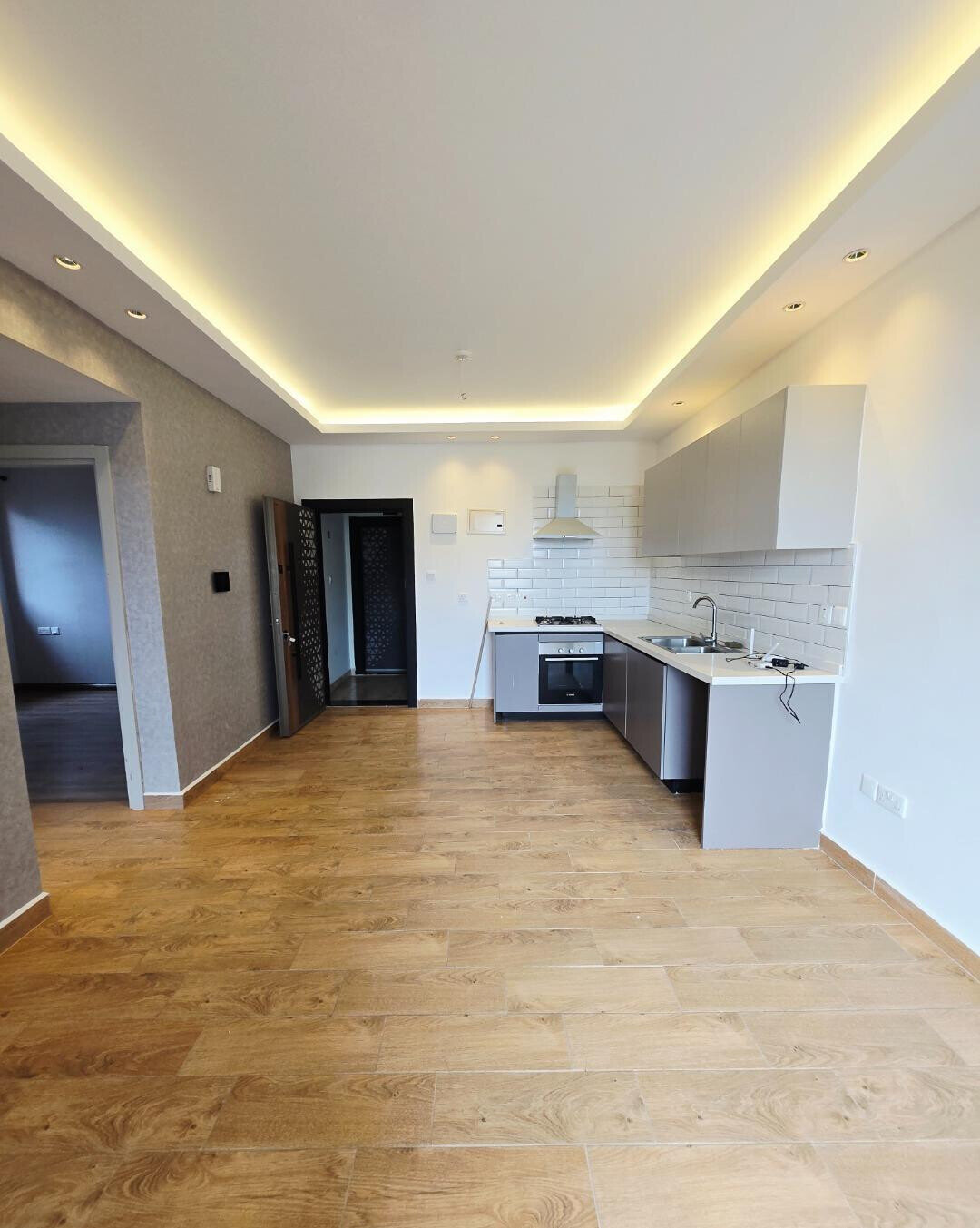 3BR Manhattan-Style Apartment with Heated Pool - Kilimani