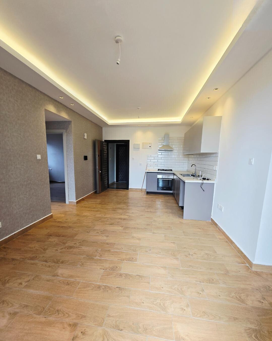 3BR Manhattan-Style Apartment with Heated Pool - Kilimani
