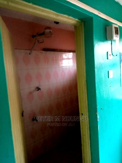 Spacious Bedsitter to Let - Image 5