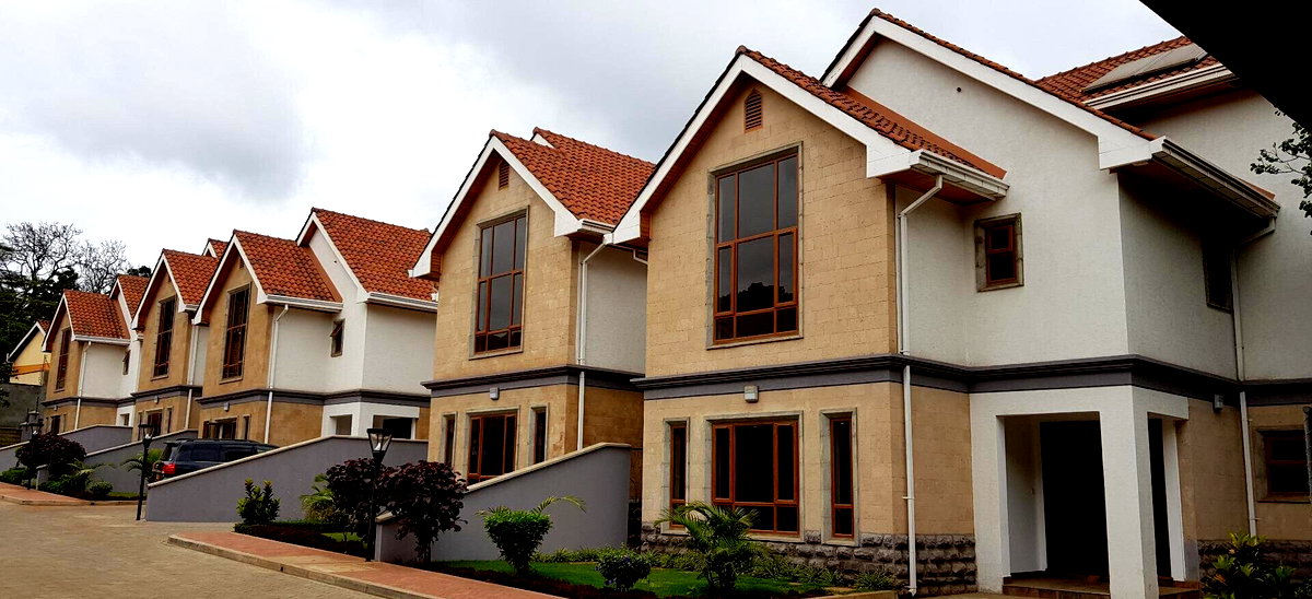 5-Ensuite Townhouse with Garden & DSQ Near Valley Arcade