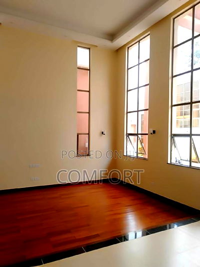 5bdrm Townhouse / Terrace in Lavington for rent - Image 1