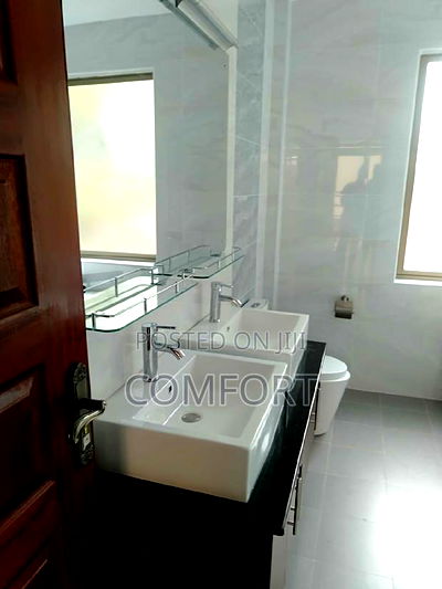 5bdrm Townhouse / Terrace in Lavington for rent - Image 6