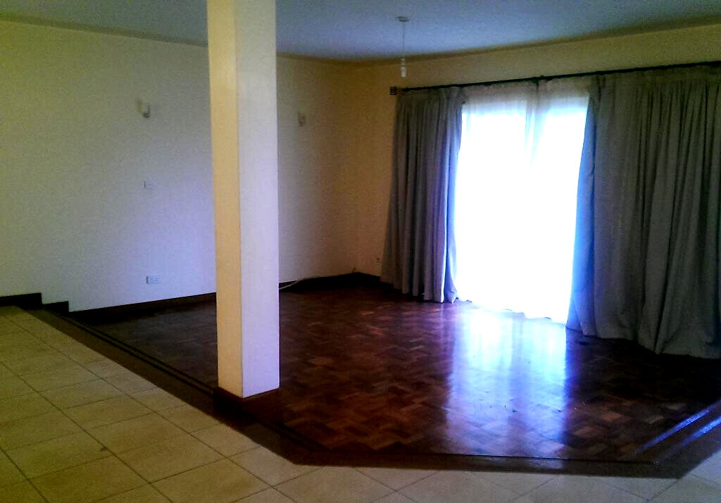 4-Ensuite Townhouse with Generator & Alarm - Westlands
