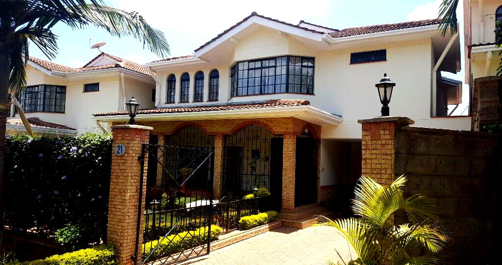 4-Ensuite Townhouse with Generator & Alarm - Westlands