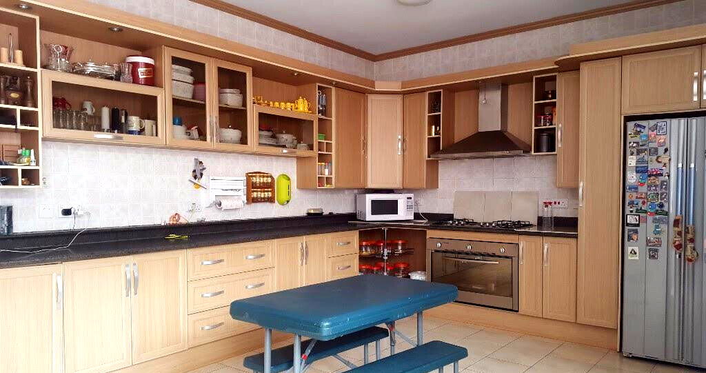 4-Ensuite Townhouse with Generator & Alarm - Westlands