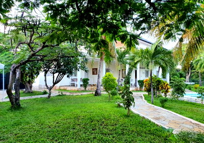 1.1 Acre Townhouse in Malindi
