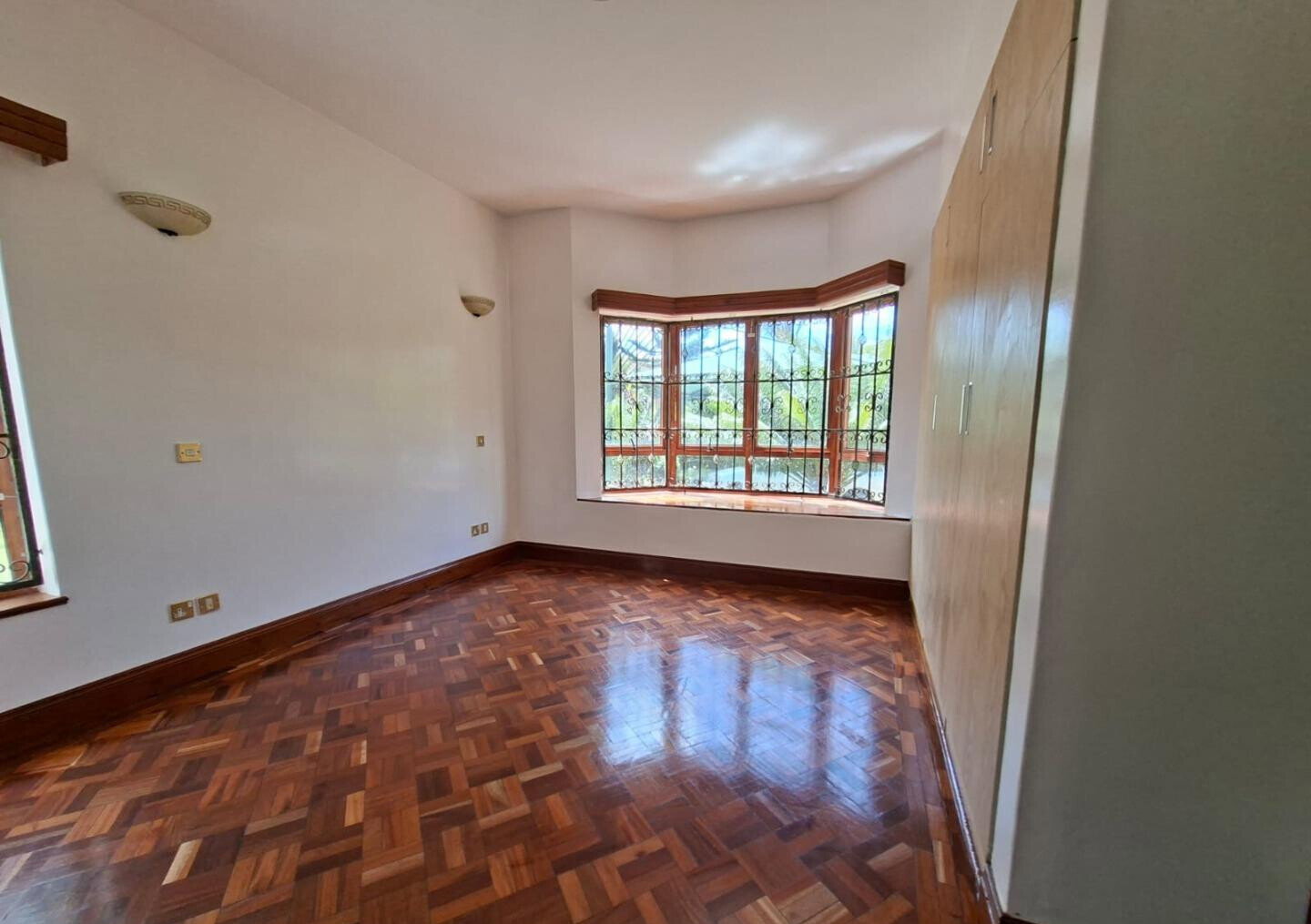 0.21 Acre 5BR Haven in Runda