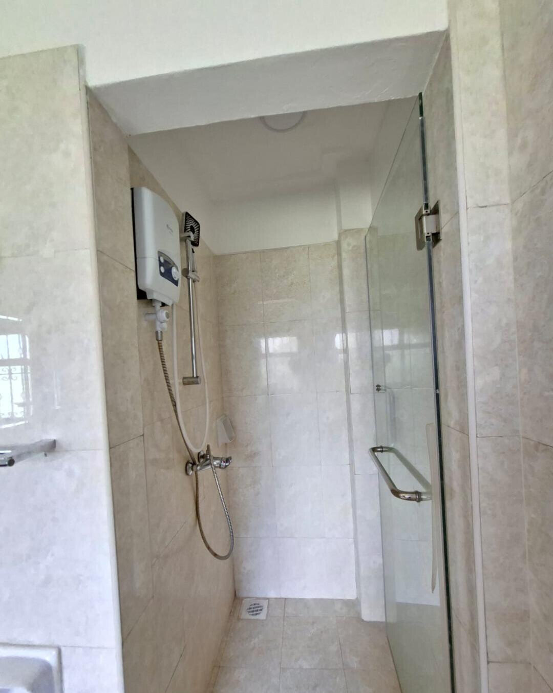 0.21 Acre 5BR Haven in Runda
