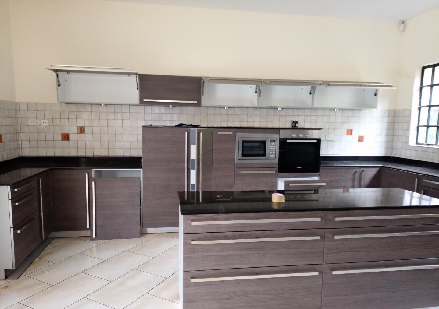 5-Ensuite Townhouse with Servant Quarter - Lower Kabete