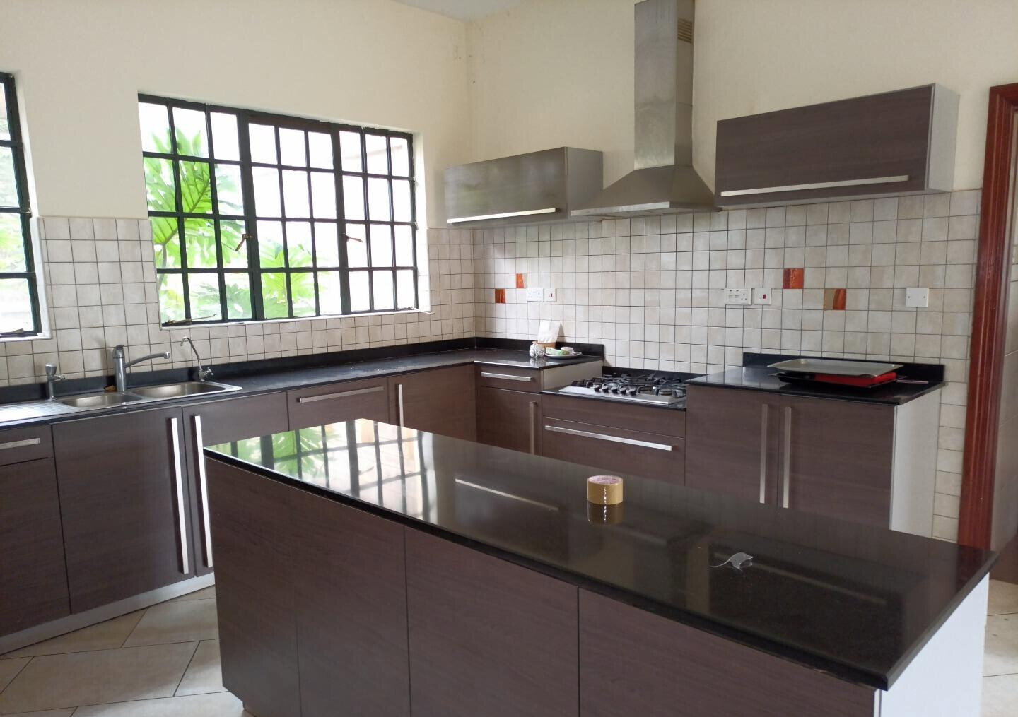 5-Ensuite Townhouse with Servant Quarter - Lower Kabete