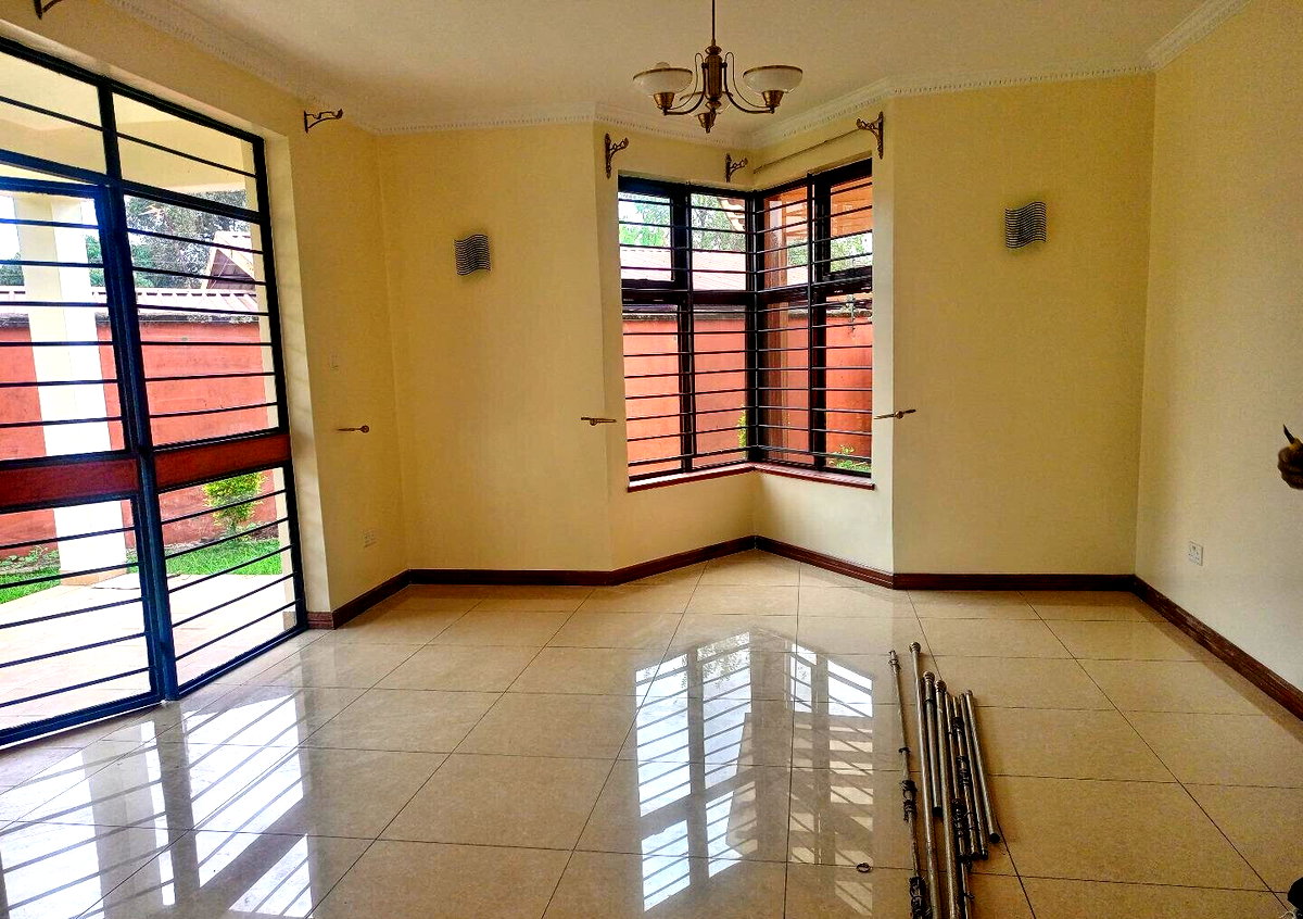 6-Ensuite Townhouse with Premium Finishes & Borehole - Lavington