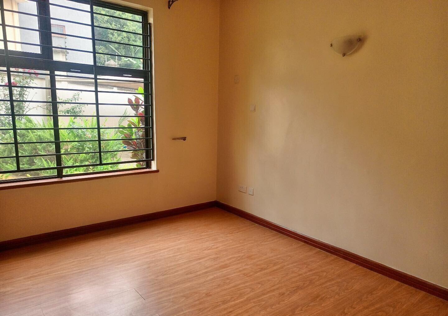 6-Ensuite Townhouse with Premium Finishes & Borehole - Lavington