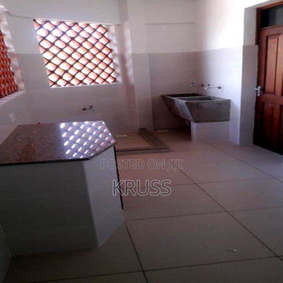 4bdrm Apartment in Nyali for rent - Image 7