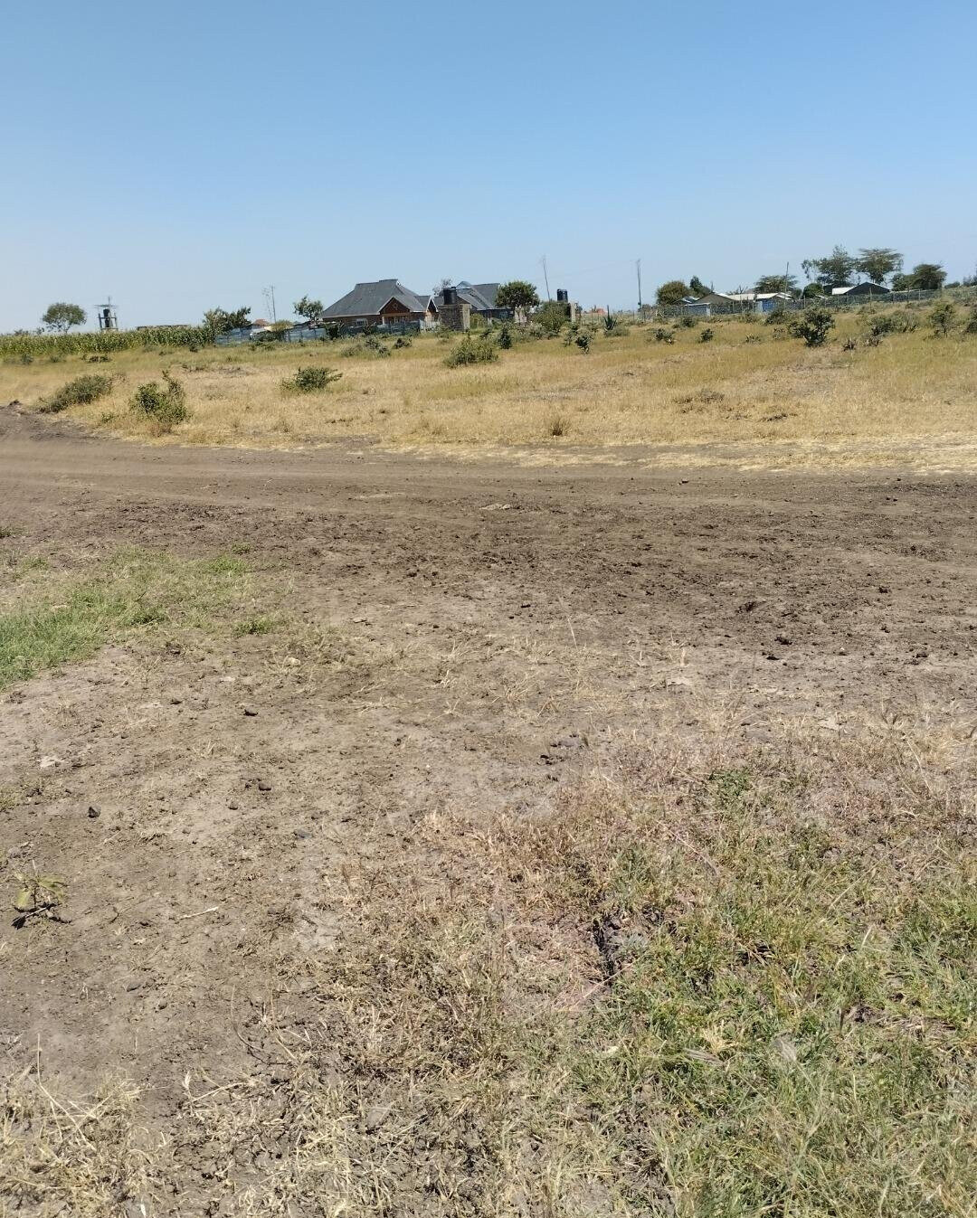 1/8 Acre Plot in Kamakis