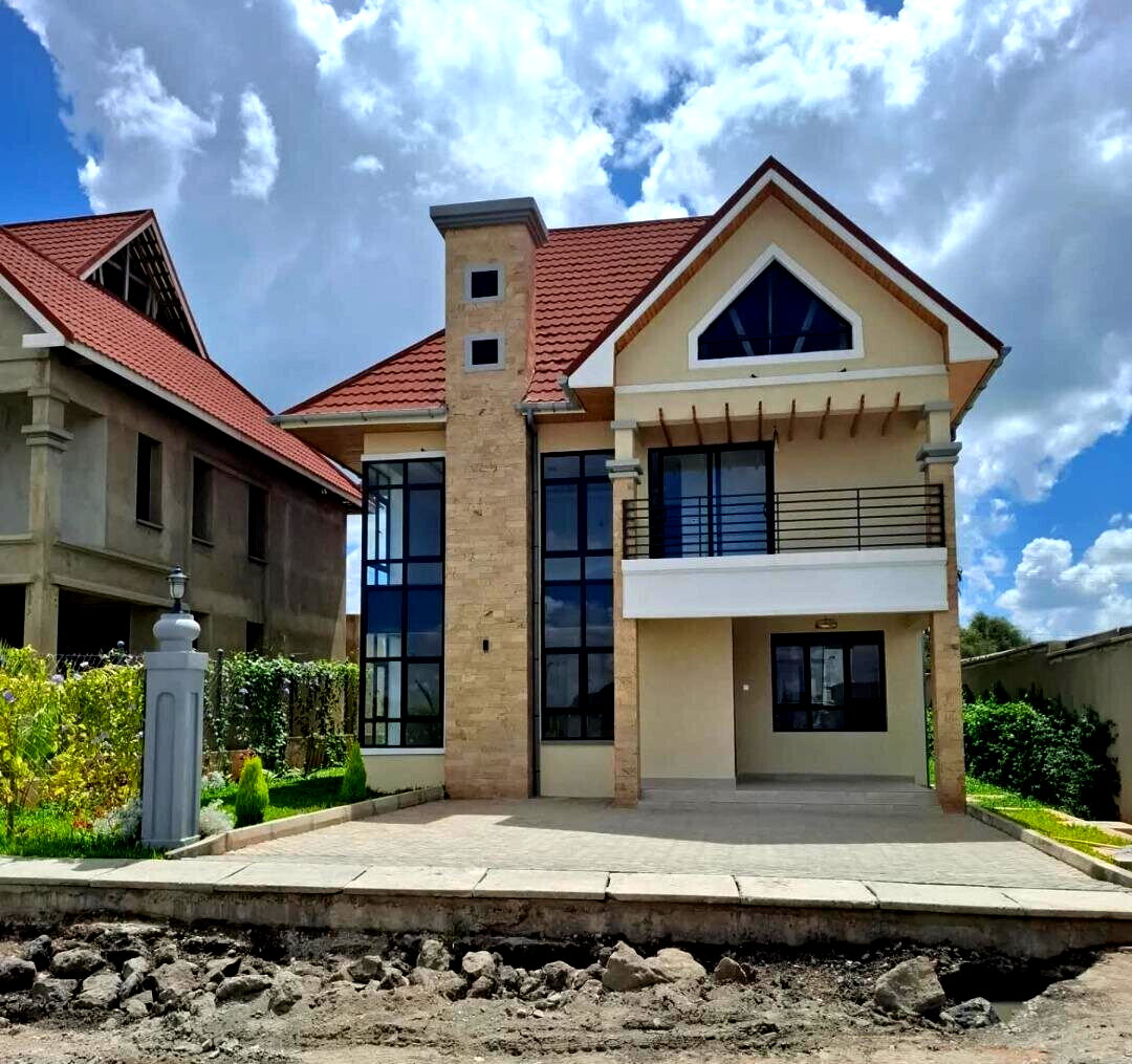 4BR All-Ensuite Townhouse with Pool & Gym - Kitengela, Kajiado