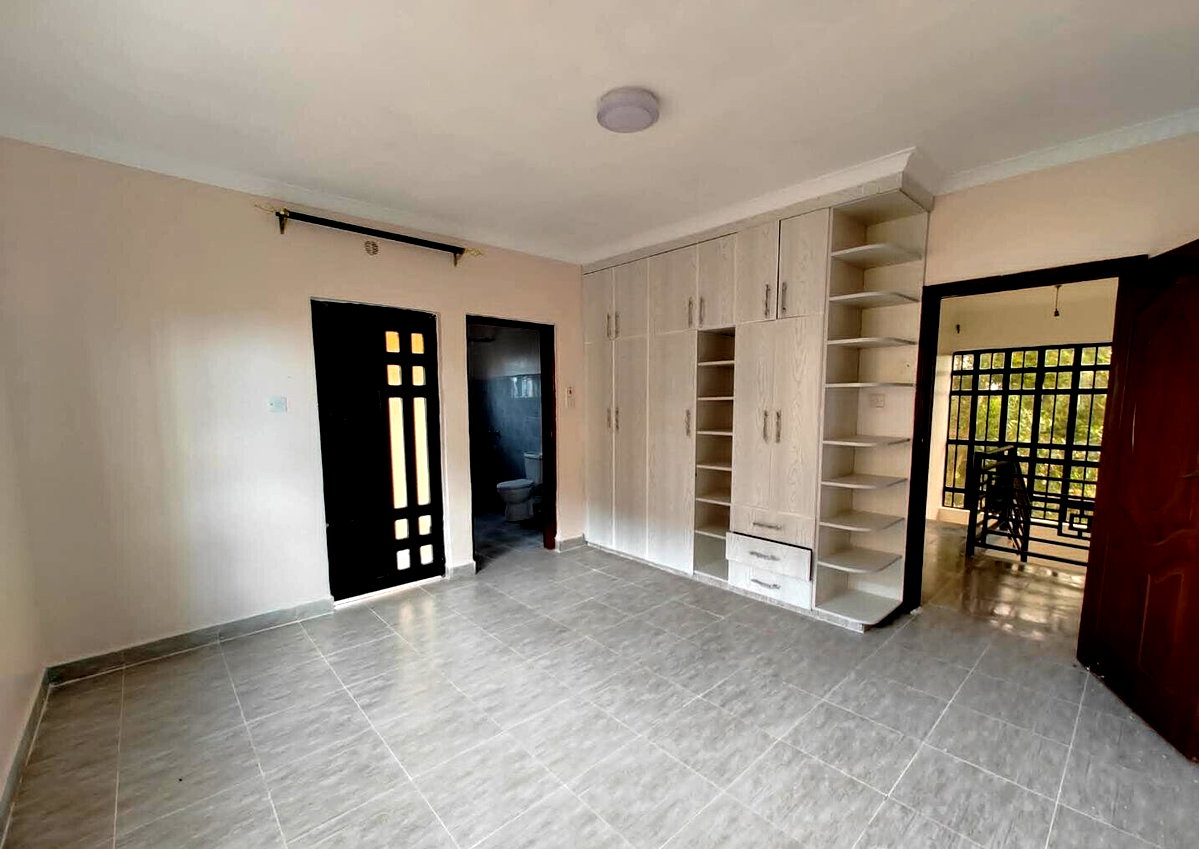 4BR Maisonette with Custom Finishes & Title Deed - Rimpa, Rongai