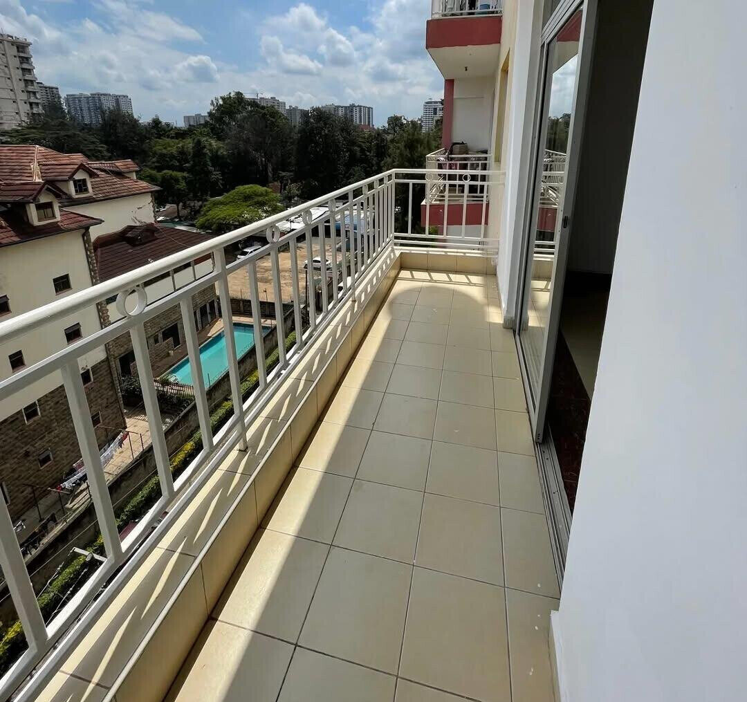 3BR House with Parking at KSh 80K