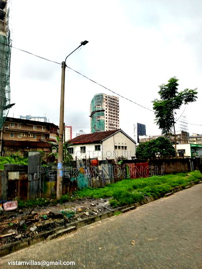 Eastleigh Prime Plot on Sale, 63*140 - Image 2