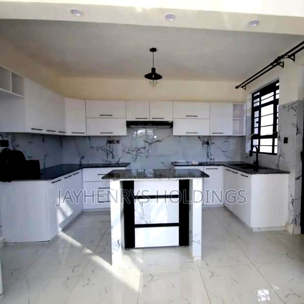 3bdrm Bungalow in Ruiru for sale