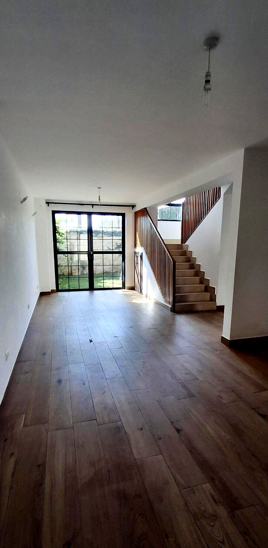 4BR Townhouse with DSQ & Pool Access - Syokimau