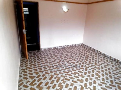 Furnished 2bdrm Bungalow in Malaba Central for Sale - Image 5