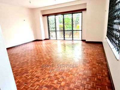 4bdrm Maisonette in Spring Valley for Sale - Image 5