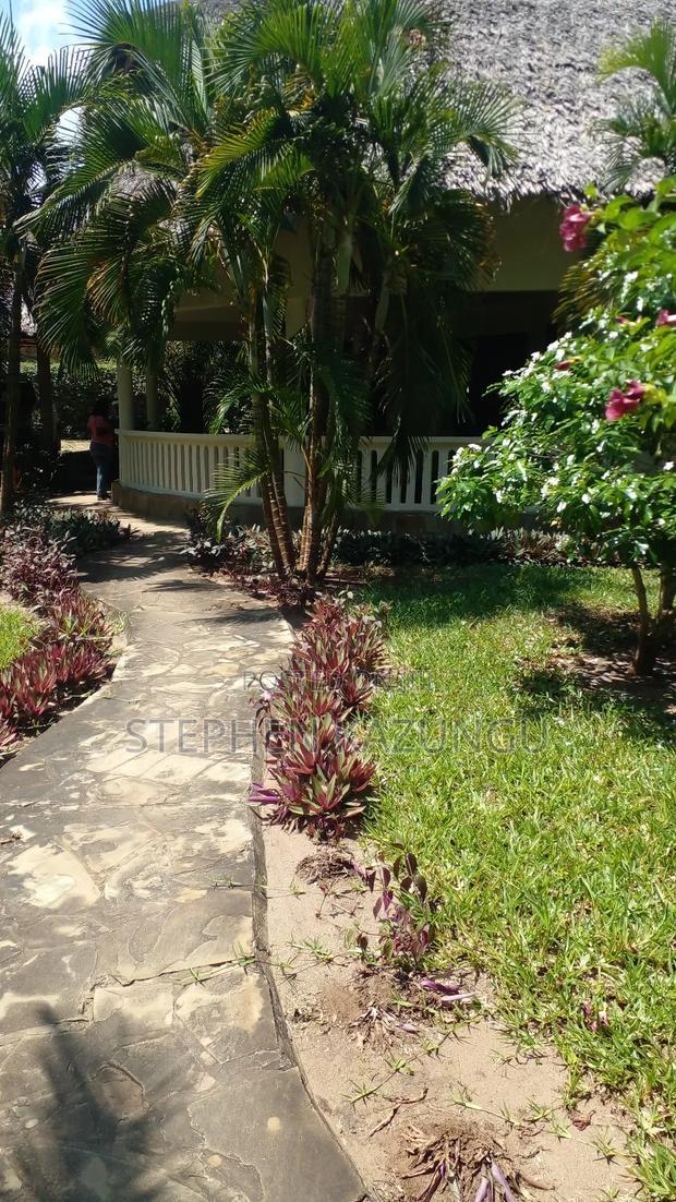Furnished 4bdrm House in Golf &amp; Living, Ukunda for rent