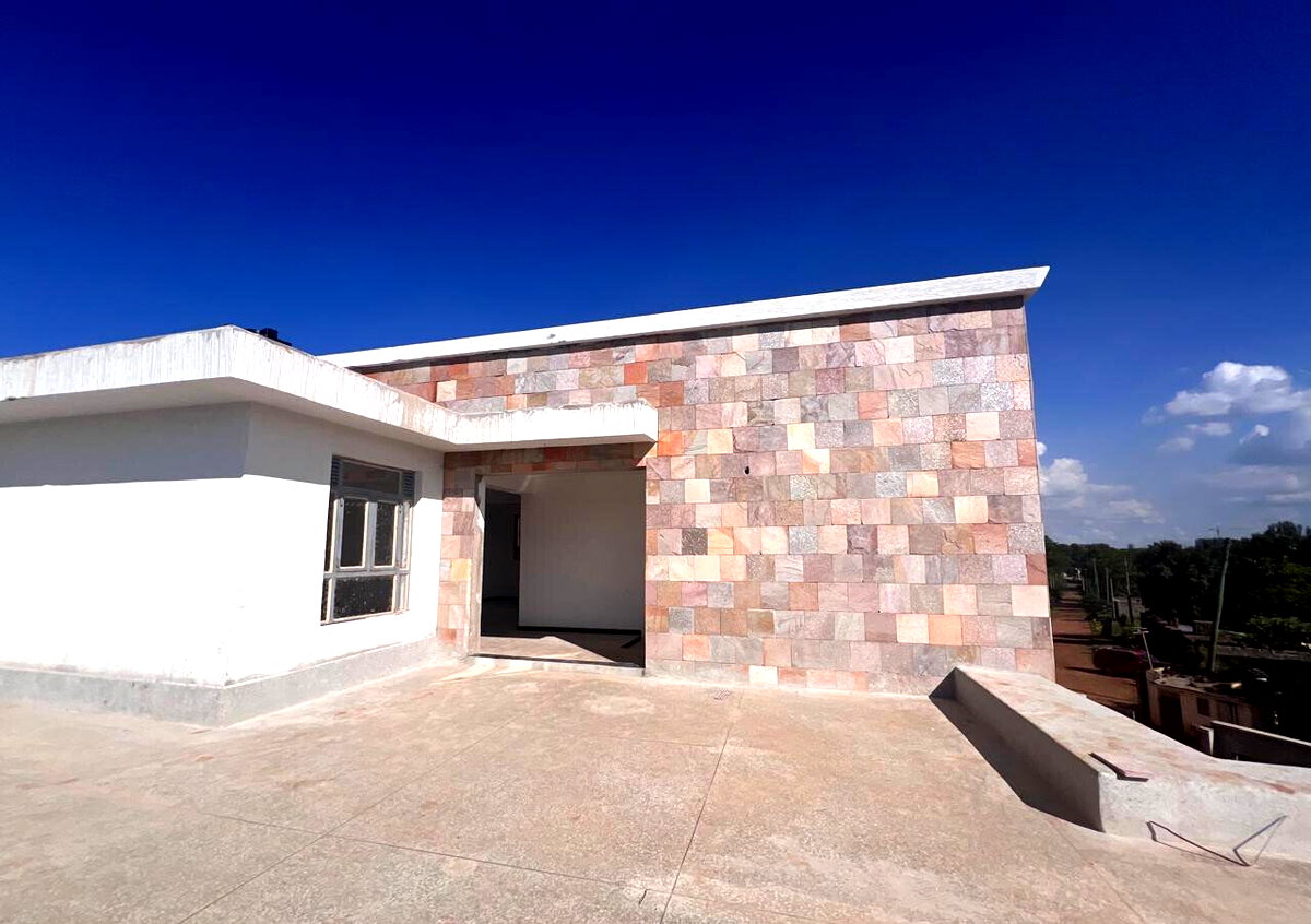 90% Complete 5BR All-Ensuite Villa with Rooftop Terrace - Runda
