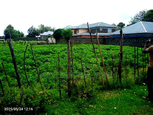 Plot for Sale