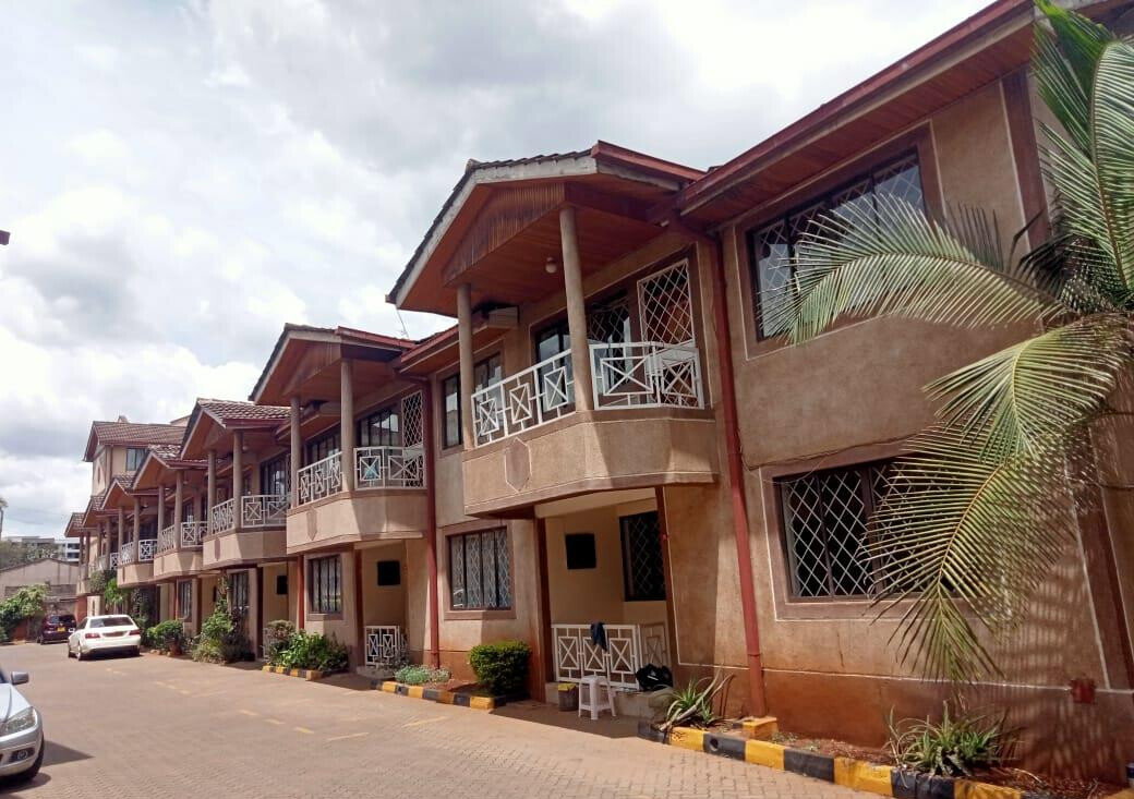 Executive 4BR Townhouse with DSQ - Quick Sale in Kileleshwa