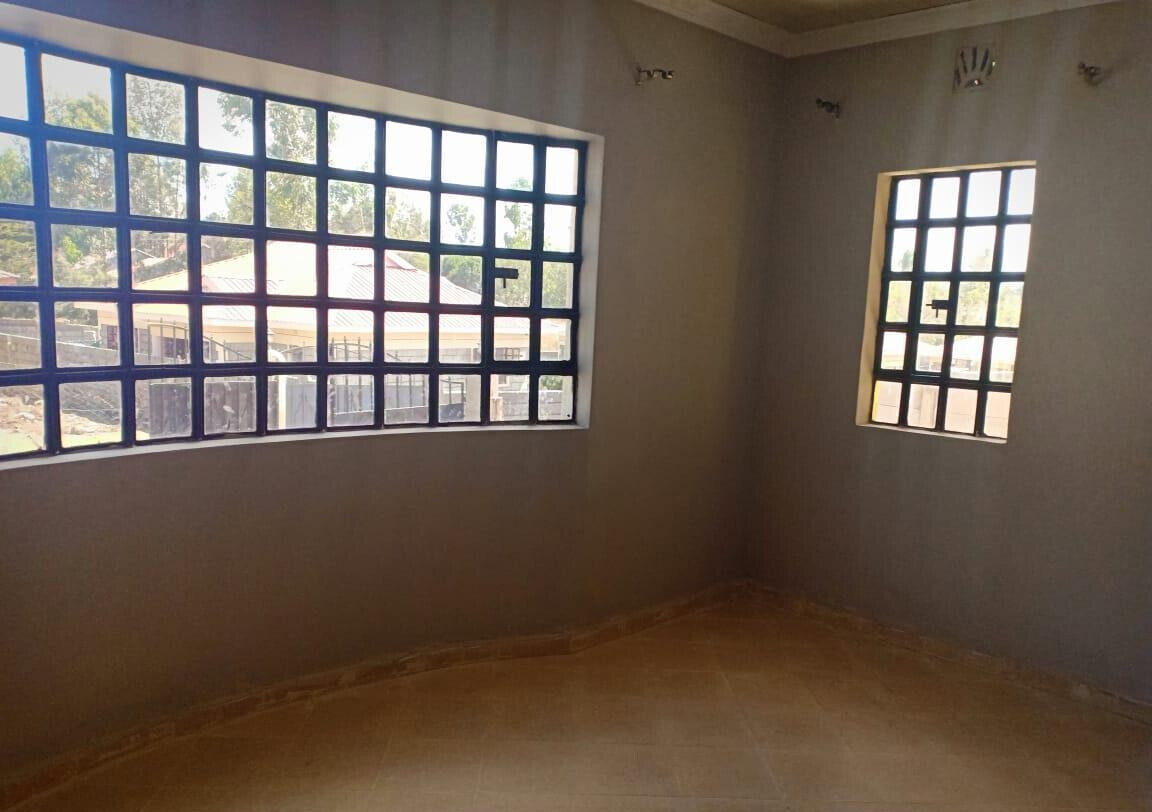 3BR All-Ensuite Townhouse with Private Garden - Matasia