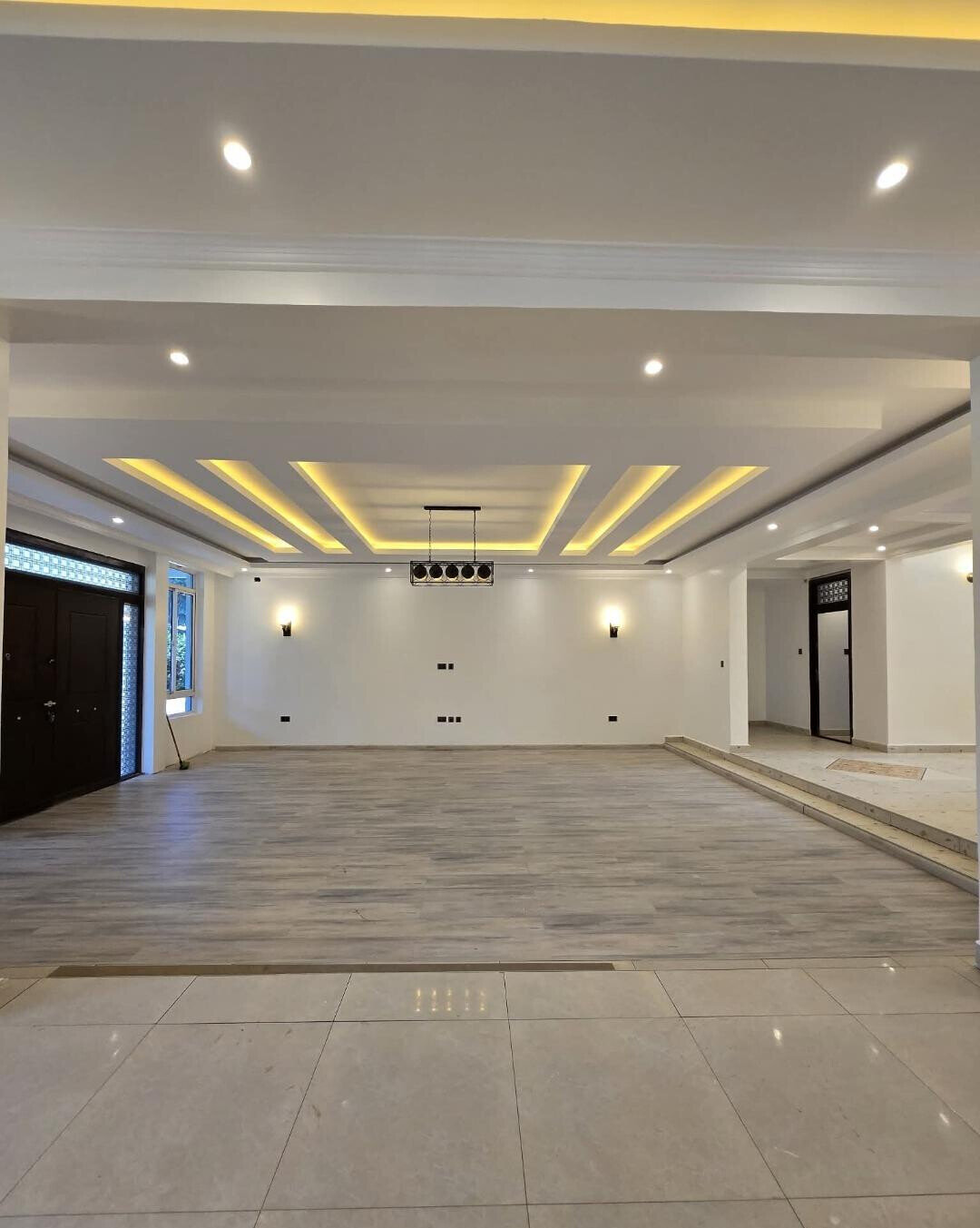 5BR All-Ensuite Home with Rooftop Offices & Pool - Runda Evergreen