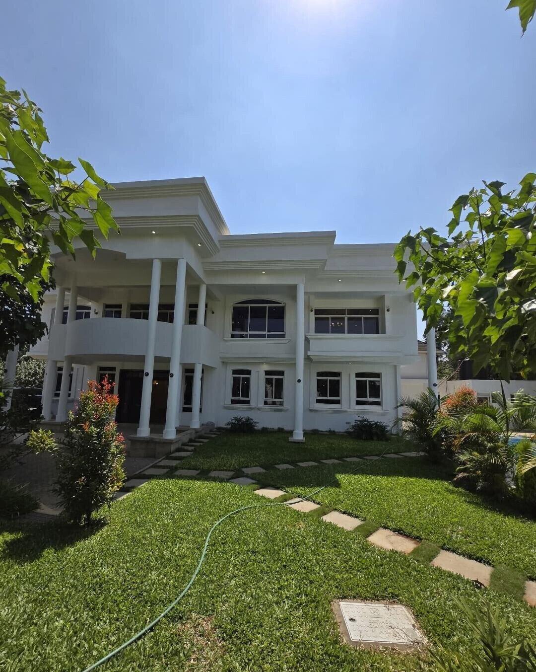 5BR All-Ensuite Home with Rooftop Offices & Pool - Runda Evergreen