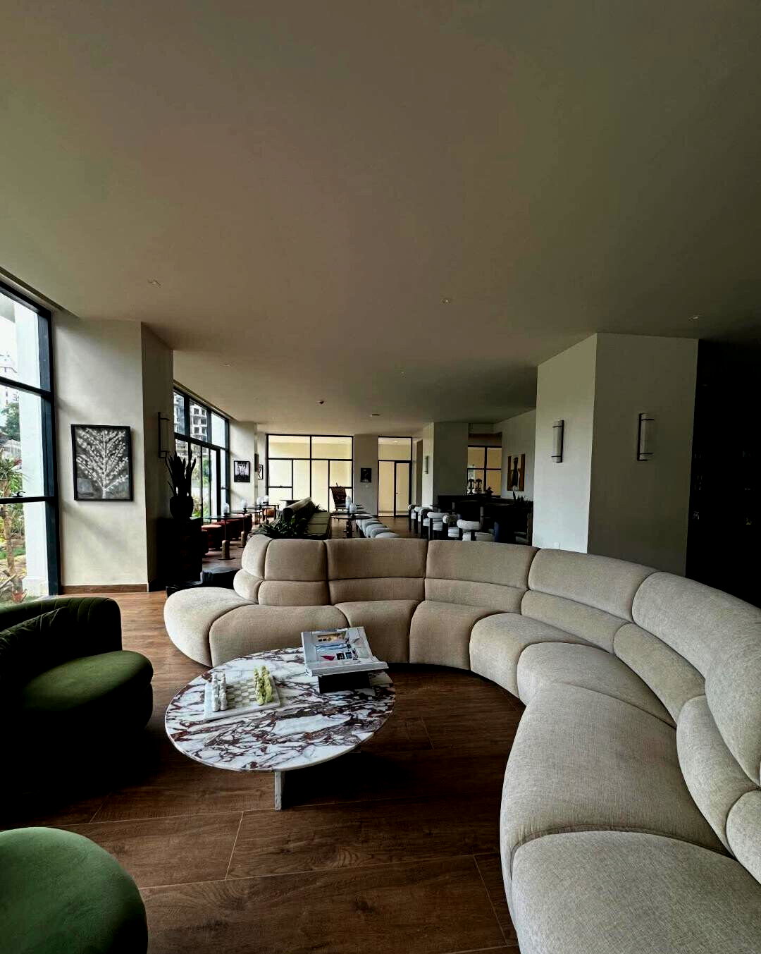 2BR Riverside Apartment with Sky Gardens & Heated Pool – KES 30M