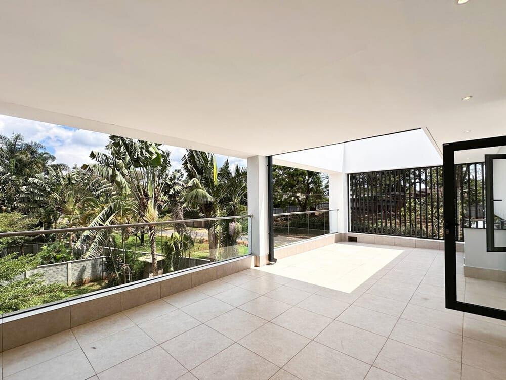 6-Bedroom Villa with Private Garden & Solar - Kyuna, Nairobi