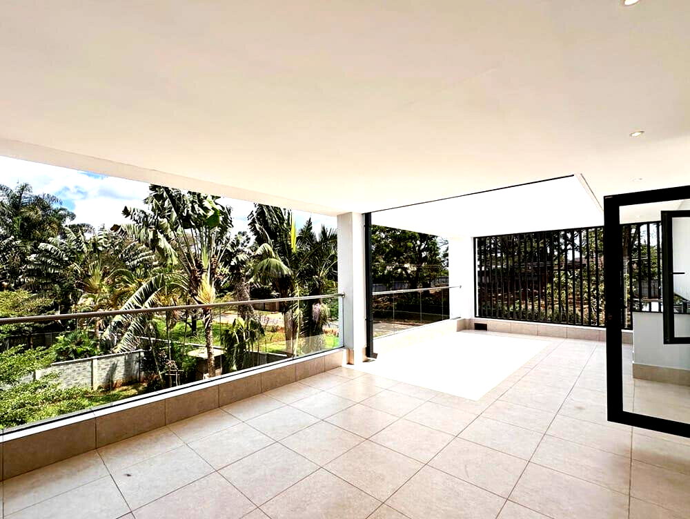 6-Bedroom Villa with Private Garden & Solar - Kyuna, Nairobi