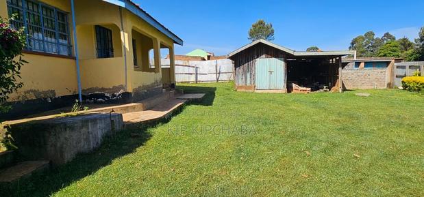 3bdrm Bungalow in Iten Cbd, Kamariny for sale