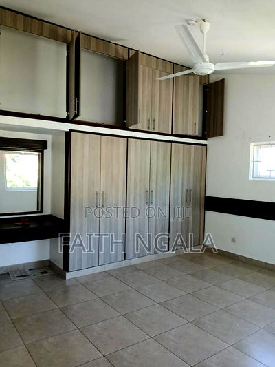4bdrm Villa in Nyali for rent - Image 5